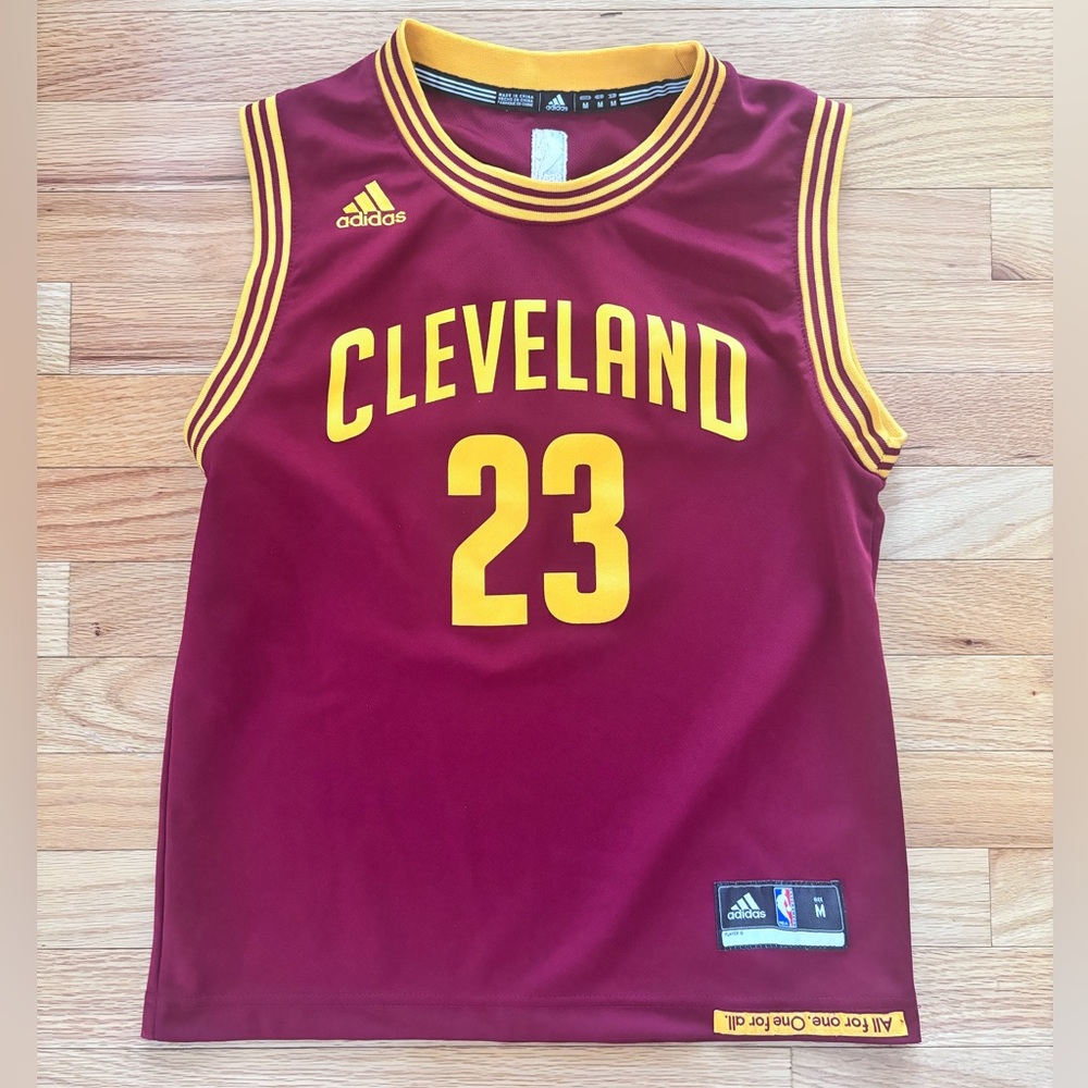 LeBron James #23 Cleveland Cavaliers Cavs Adidas Jersey Youth Size M 10-12